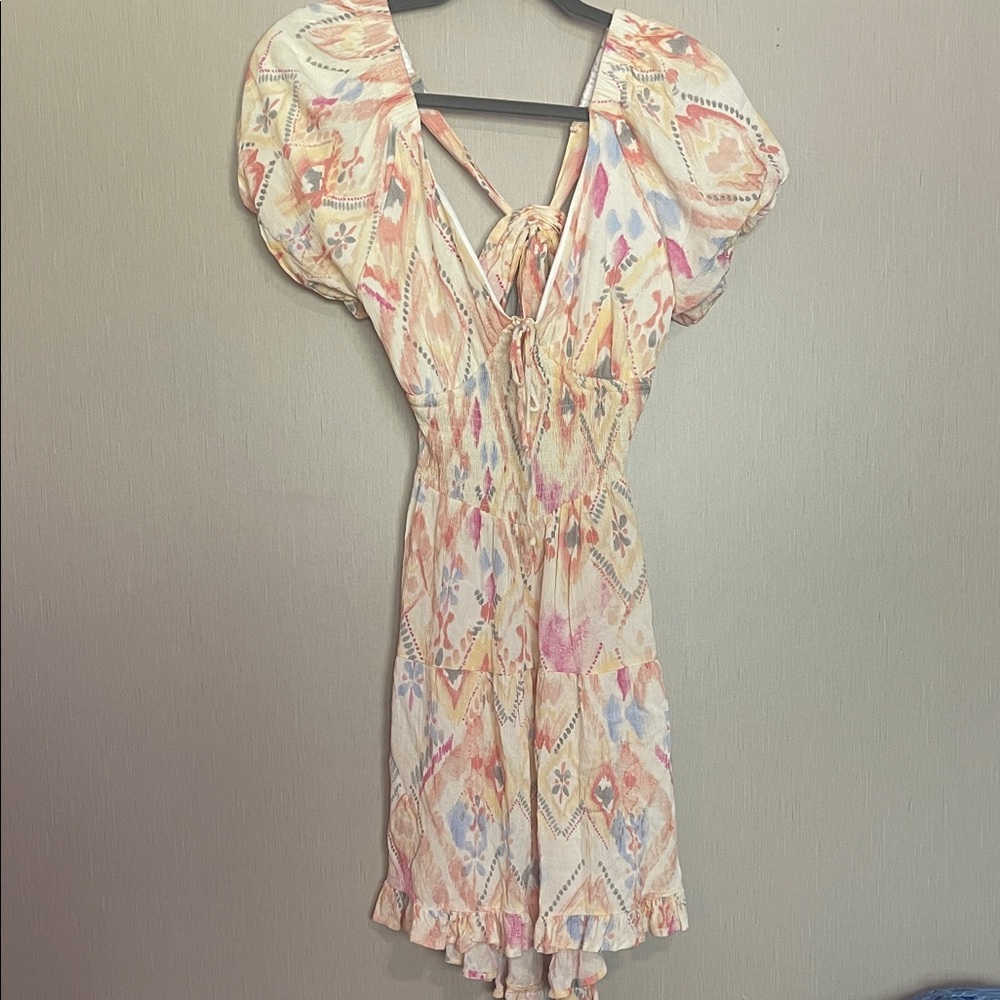 Wishlist medium dress floral smocked cut out back